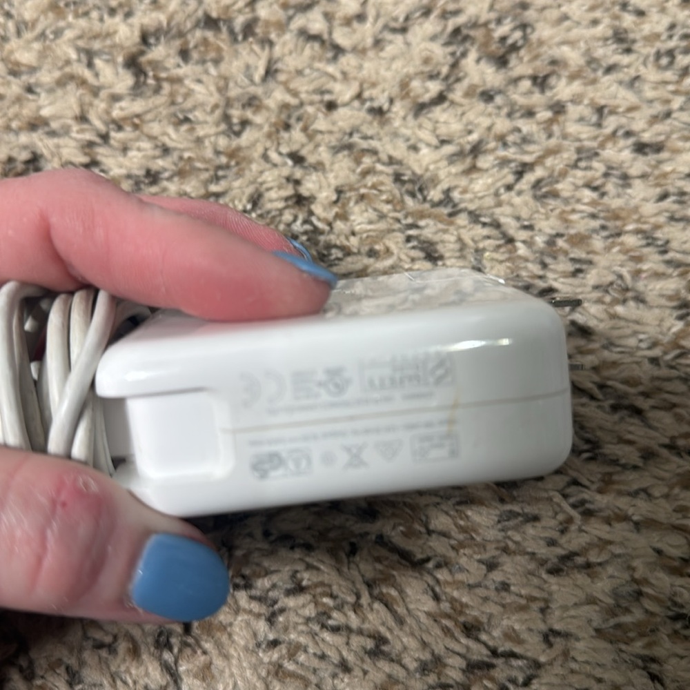 MagSafe 2 charging connector - Picture 4 of 7